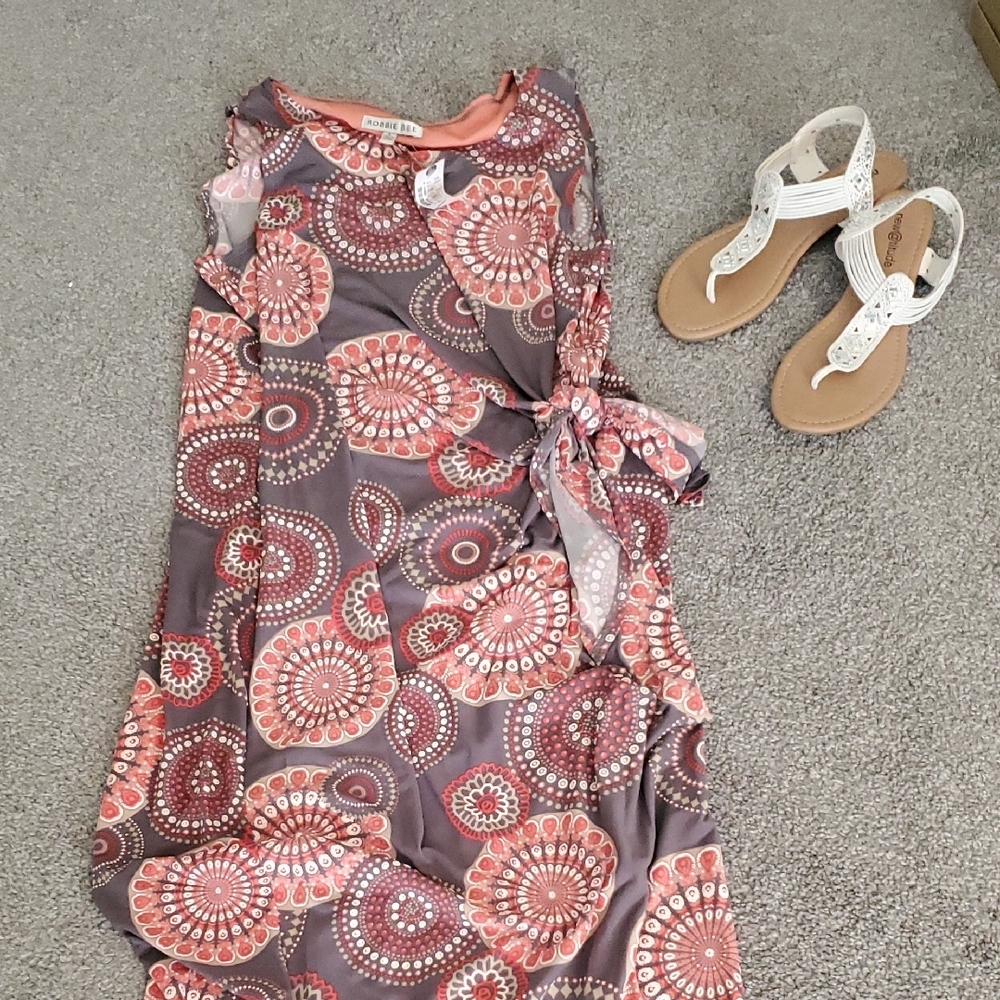Robbie Bee Pink and Gray Asymmetrical Sundress